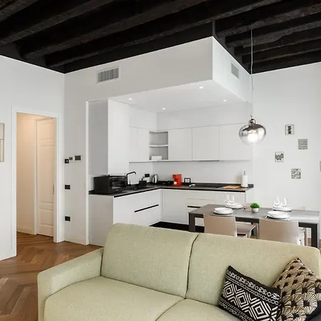 Triestinn - Borsa Apartament *