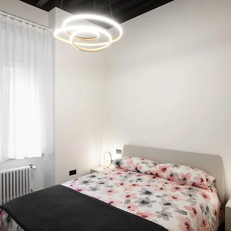 Triestinn - Borsa Triest